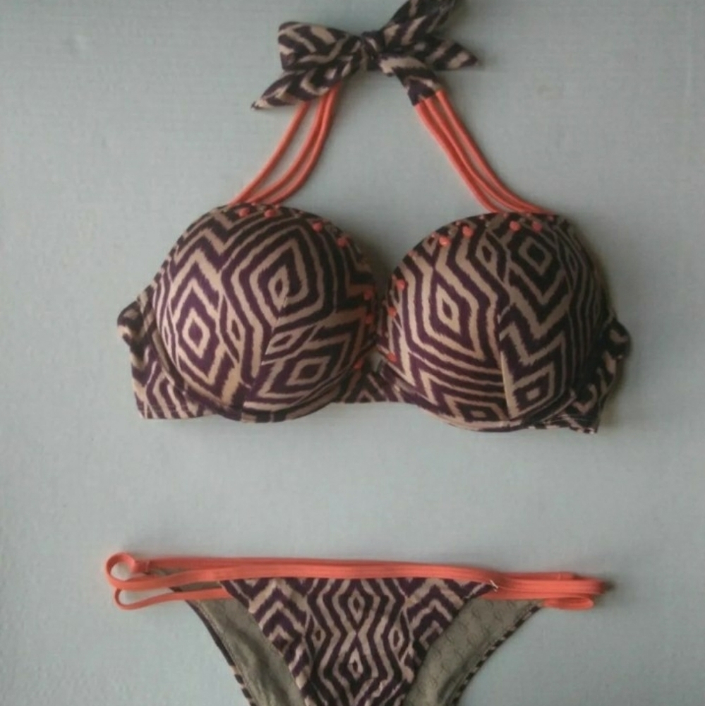 VS Bombshell Strappy Itsy Bikini~Diamond Geo!